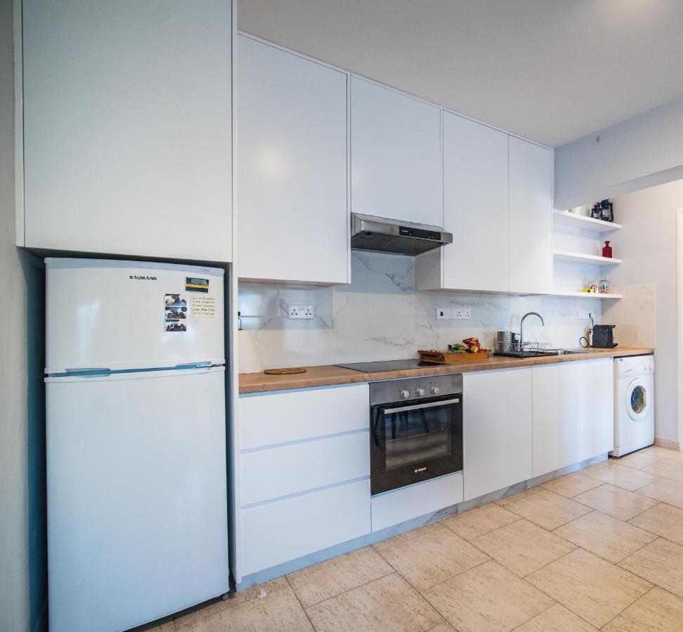Anemomylos Guesthouse Paralimni Esterno foto